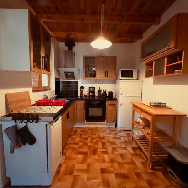 Vila Le Nid Roudela Garin Exteriér fotografie