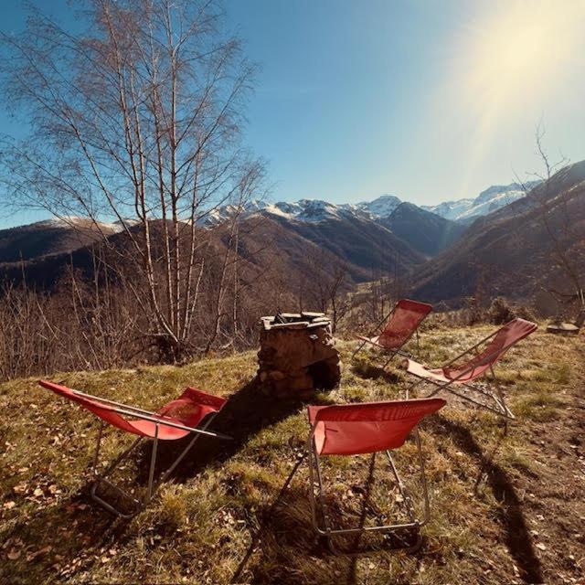 Vila Le Nid Roudela Garin Exteriér fotografie